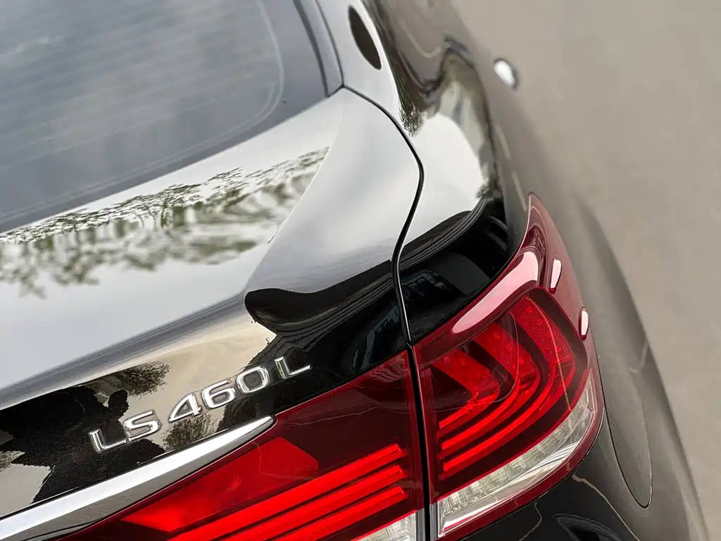 Lexus LS 2013 — фото 11
