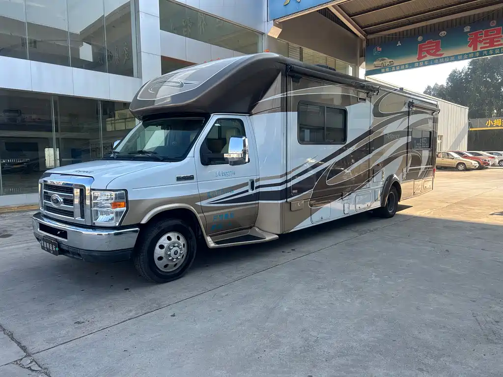Ford E350 2012