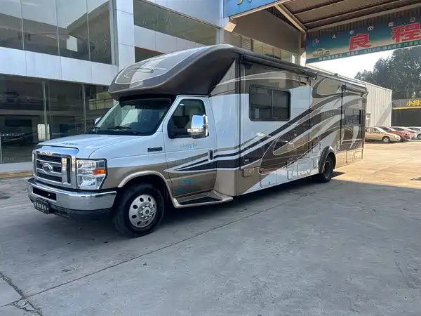 Ford E350 2011