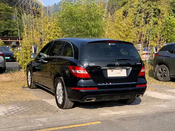 Mercedes-Benz R-Class 2014
