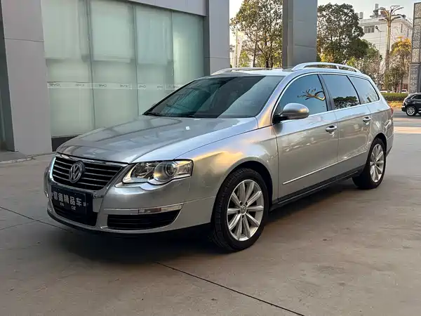 Volkswagen Passat 2011