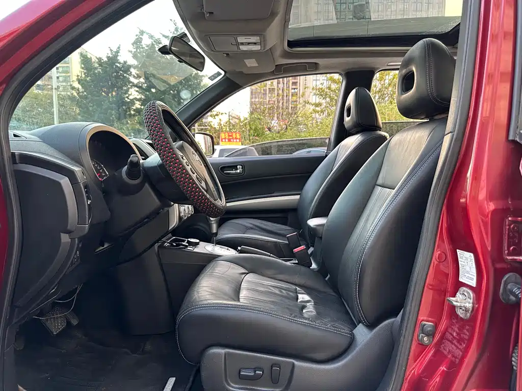 Nissan X-Trail 2013 — фото 11