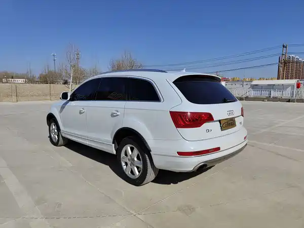 Audi Q7 2012
