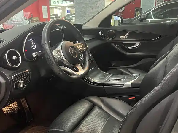 Mercedes-Benz C-Class 2020