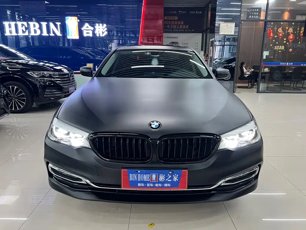 BMW 5 Series 2018 — фото 2