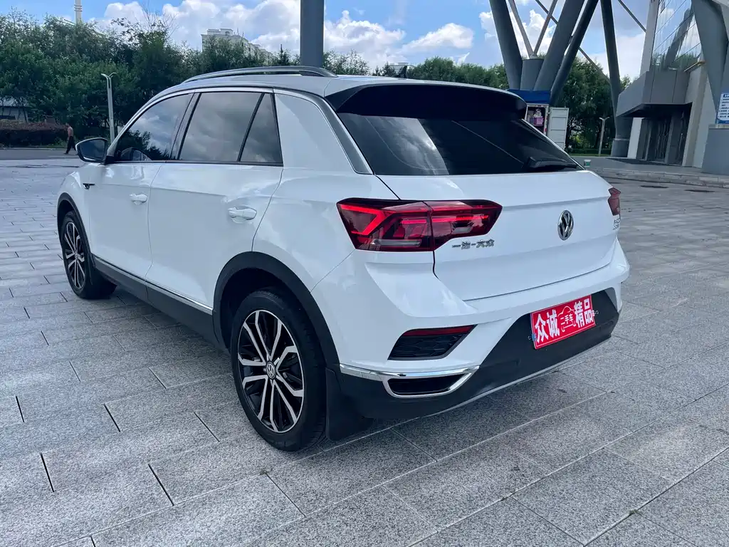 Volkswagen T-Roc 2019 — фото 7