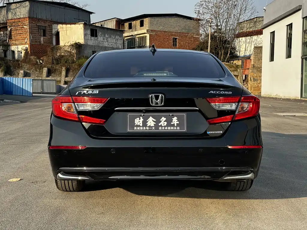 Honda Accord 2019 — фото 18