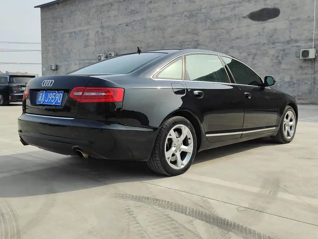Audi A6L 2011