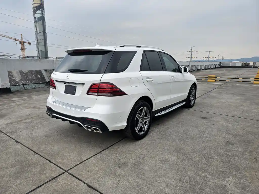 Mercedes-Benz M-Class 2015 — фото 5
