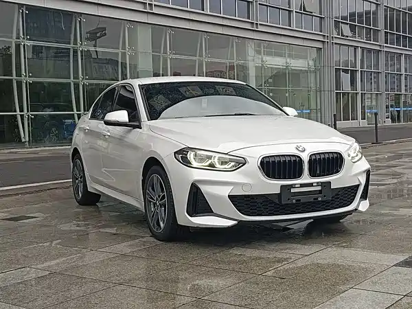 BMW 1 Series 2023