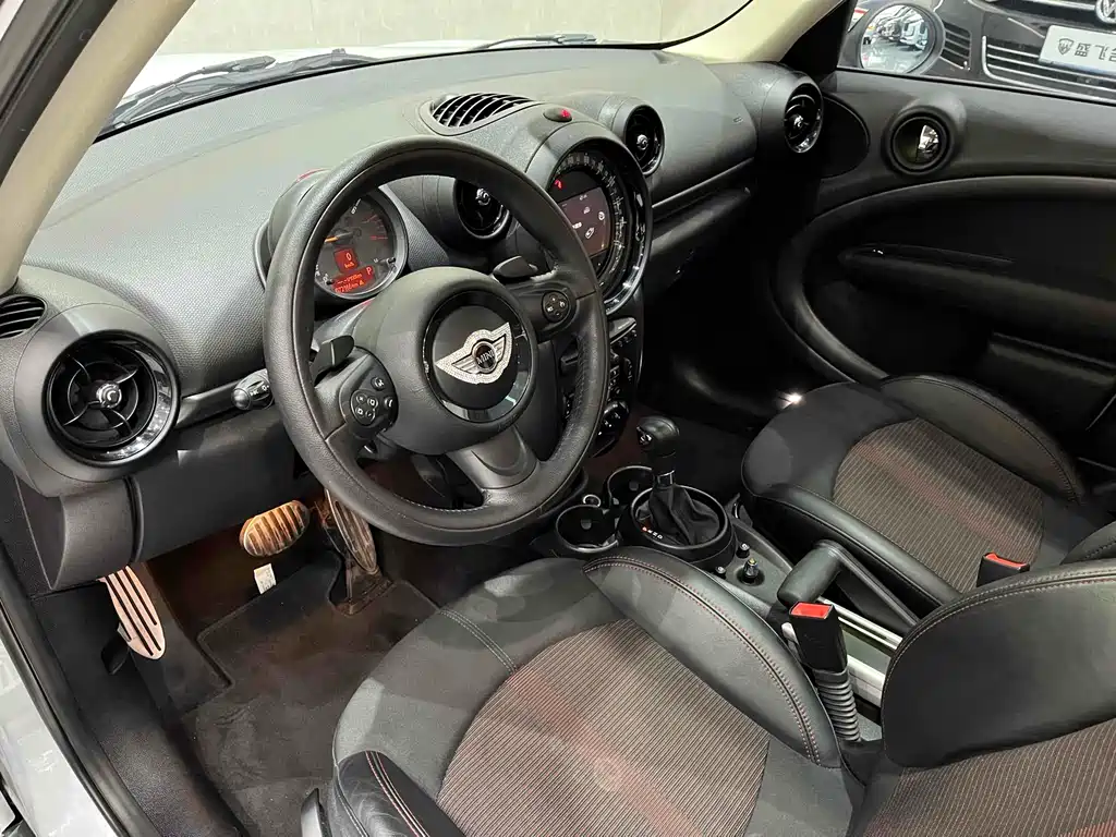 MINI Countryman 2014 — фото 11