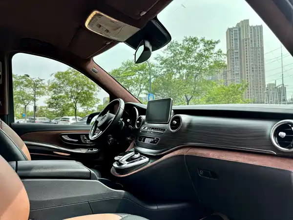 Mercedes-Benz V-Class 2018