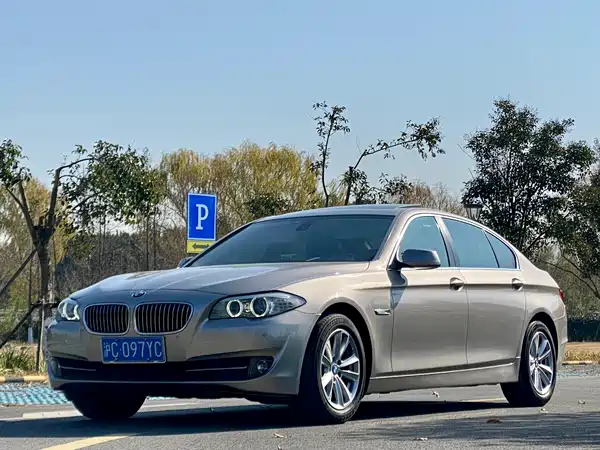BMW 5 Series 2012