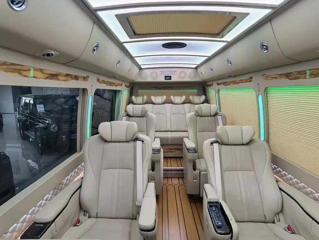 Toyota Coaster 2022 — фото 9