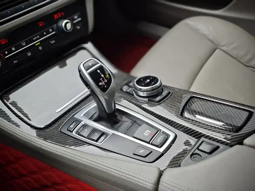 BMW 5 Series 2013 — фото 22