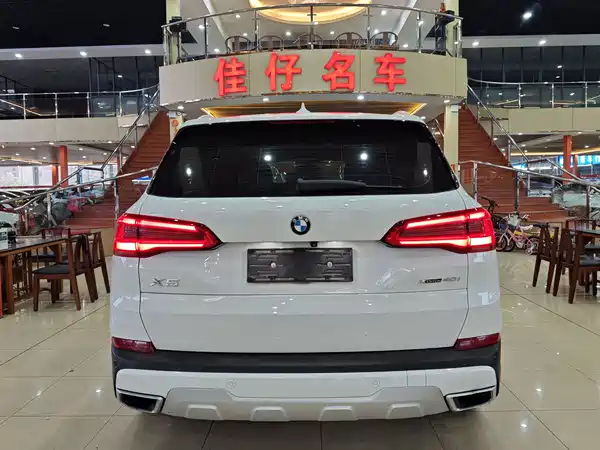 BMW X5 2019