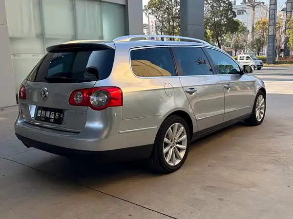 Volkswagen Passat 2011
