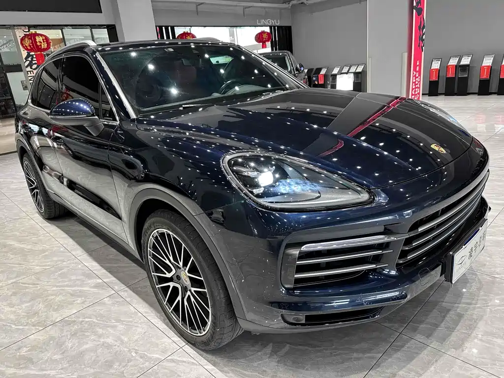 Porsche Cayenne 2020 — фото 3