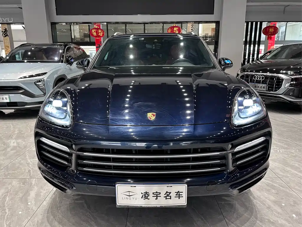 Porsche Cayenne 2020 — фото 2