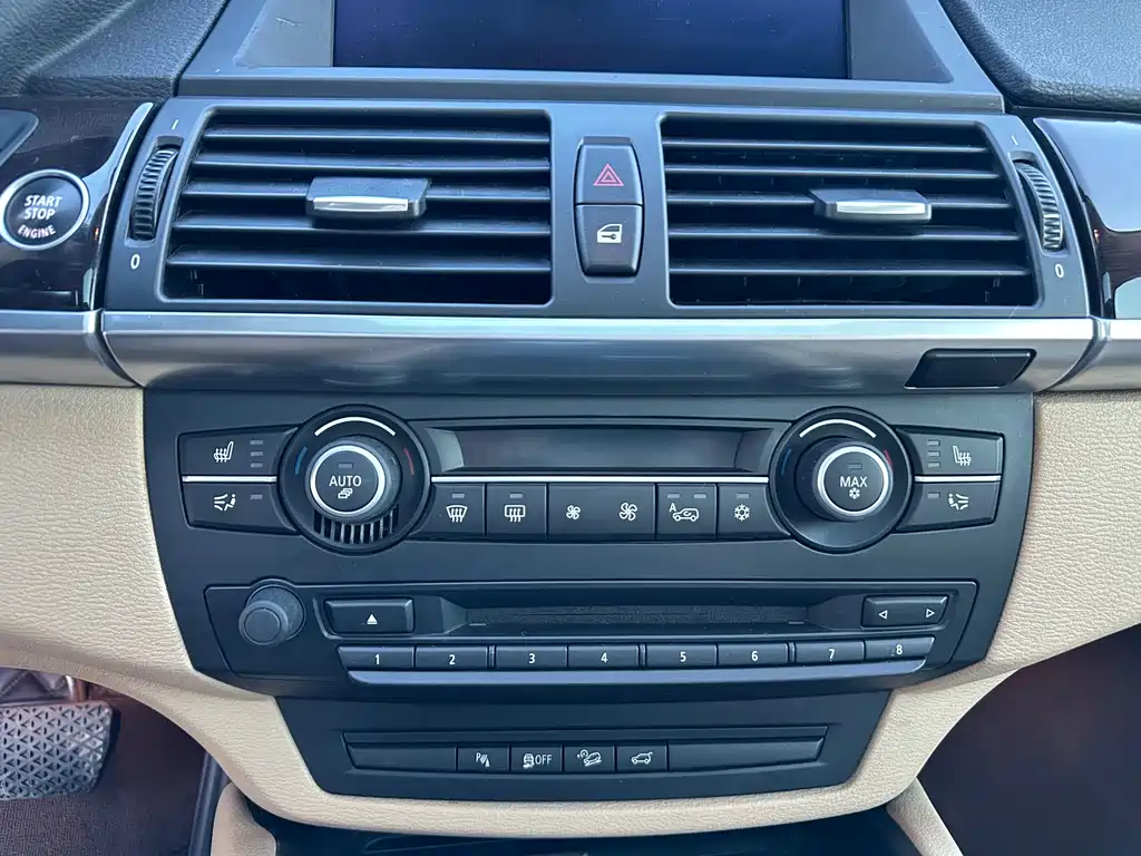 BMW X6 2013 — фото 15