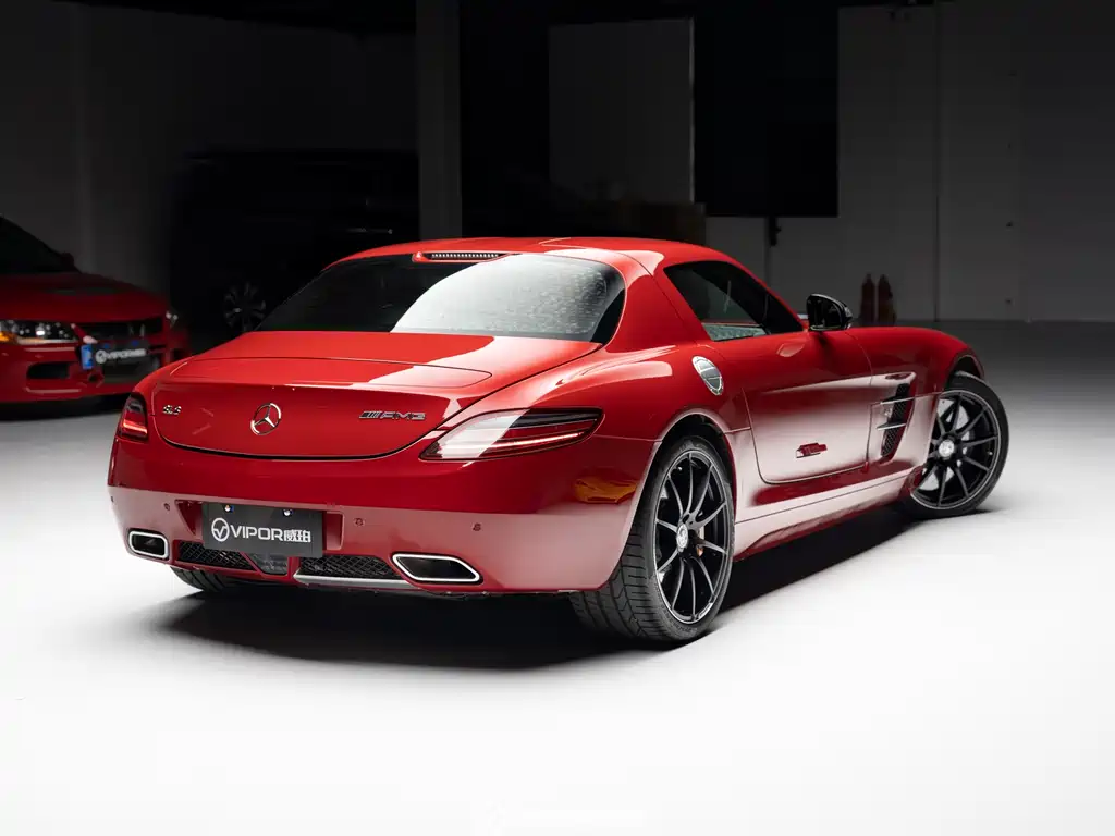 Mercedes-Benz SLS AMG 2014 — фото 6