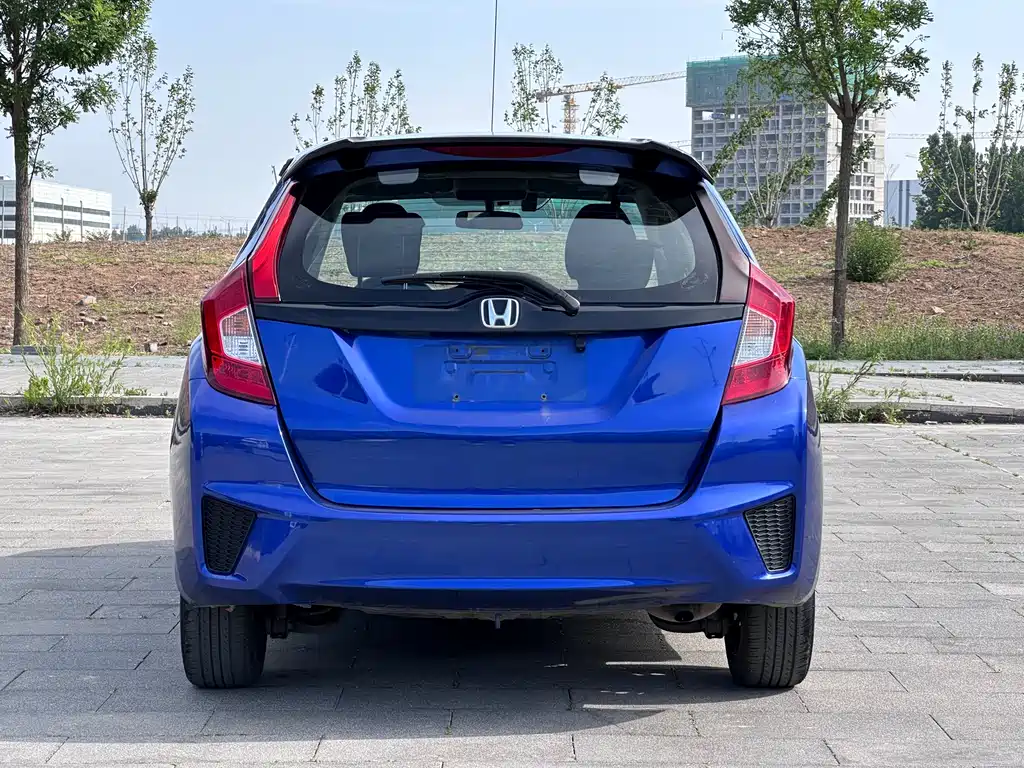 Honda Fit 2016 — фото 5