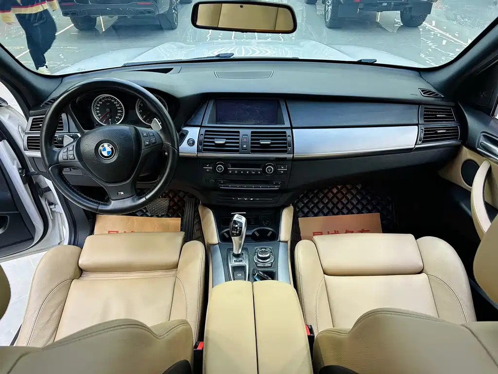 BMW X5 M 2012 — фото 13