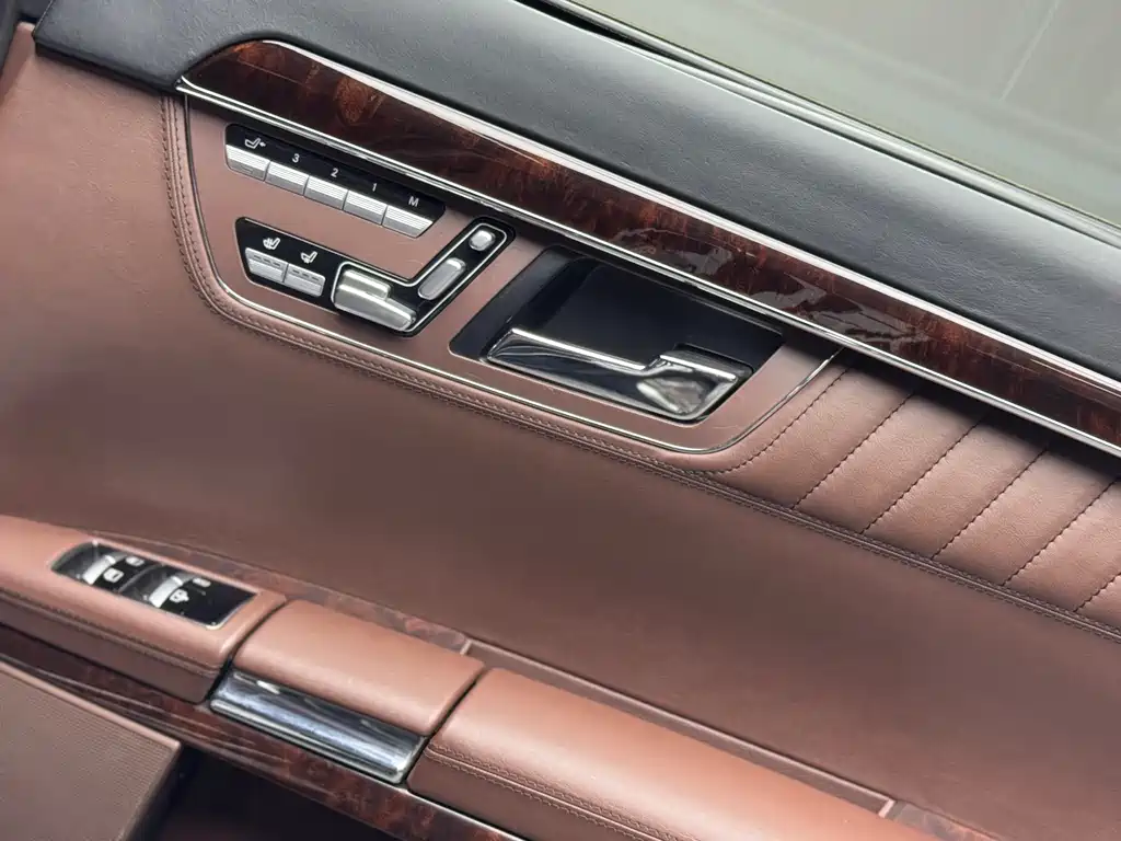 Mercedes-Benz S-Class 2012 — фото 19