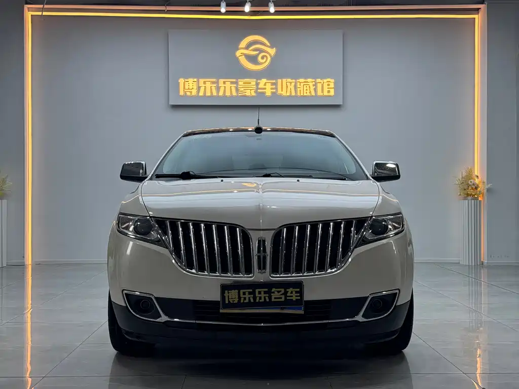 Lincoln MKX 2015 — фото 2