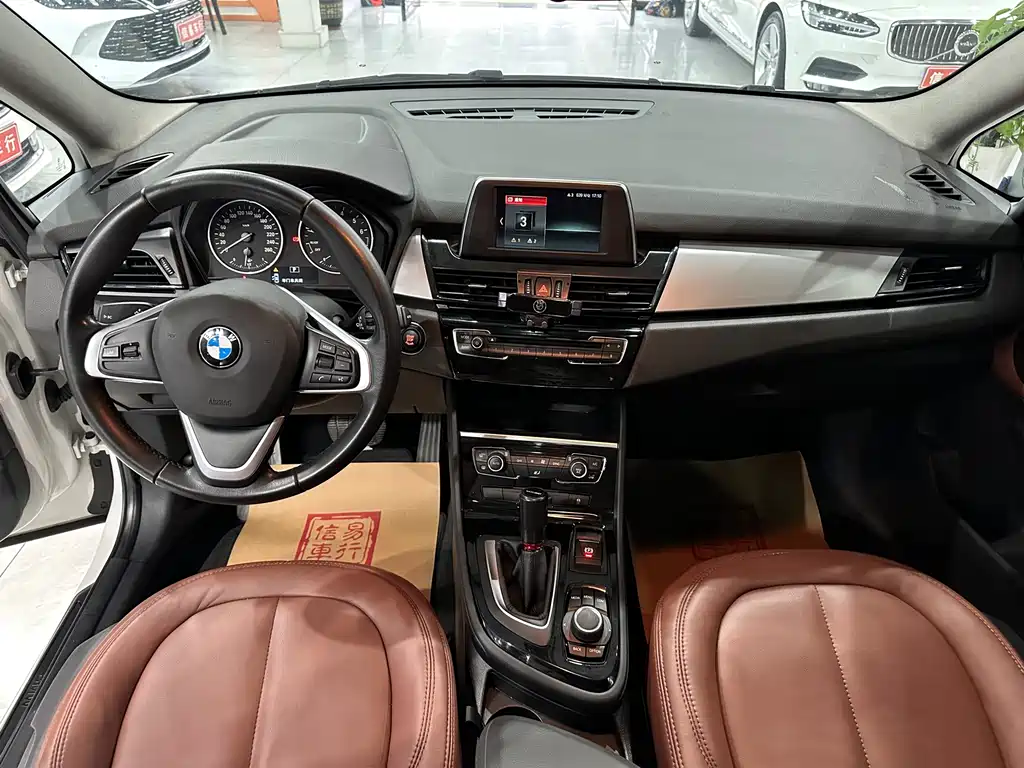 BMW 2 Series Gran Tourer 2018 — фото 14