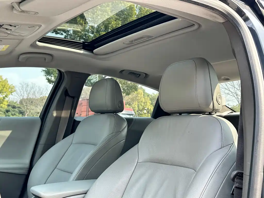 Chevrolet Malibu XL 2018 — фото 25