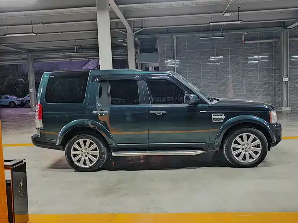 Land Rover Discovery 2011