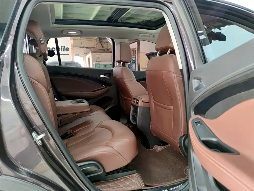 Buick Envision Plus 2018 — фото 11