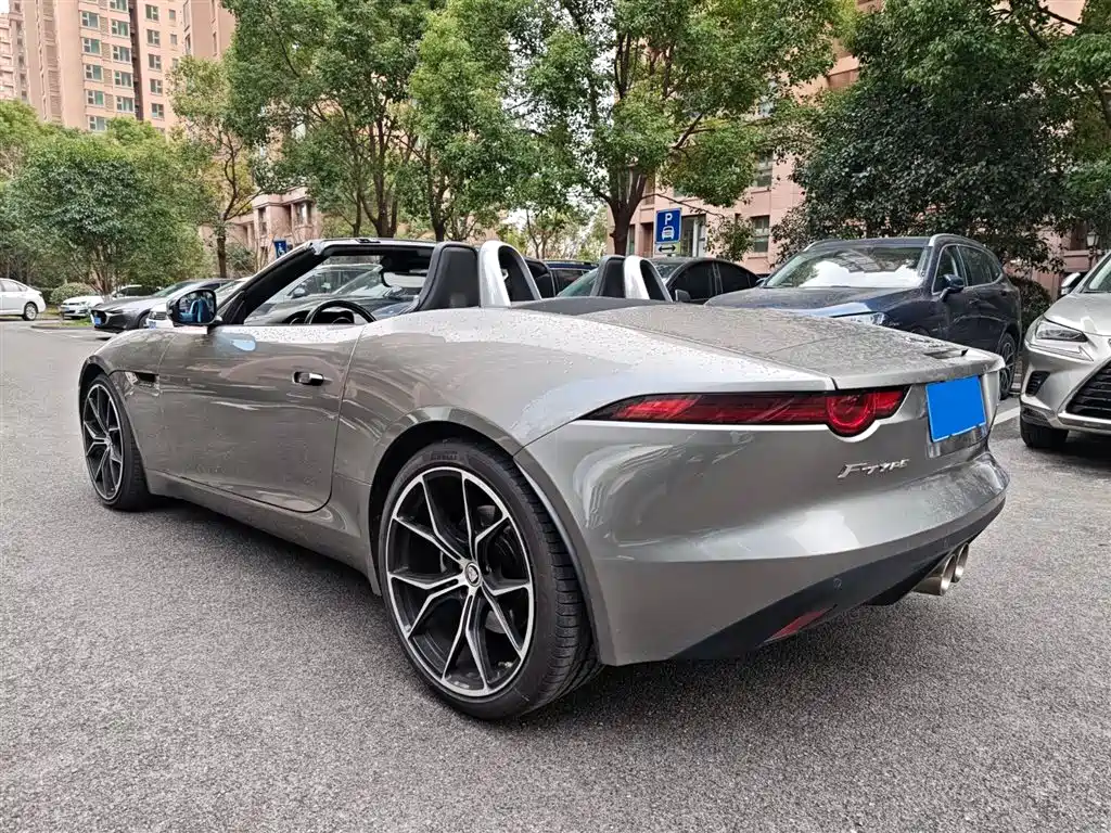 Jaguar F-TYPE 2018 — фото 8