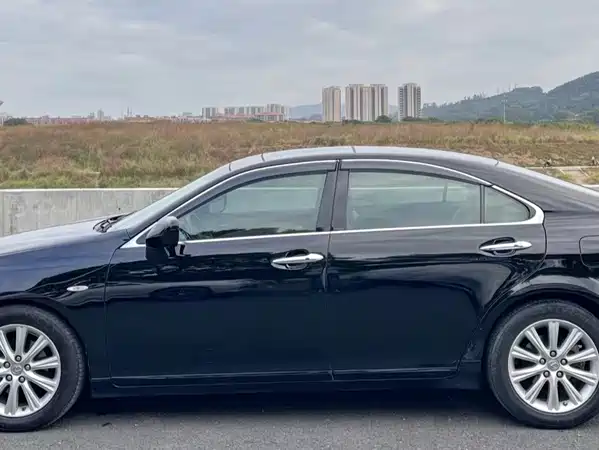 Lexus ES 2010