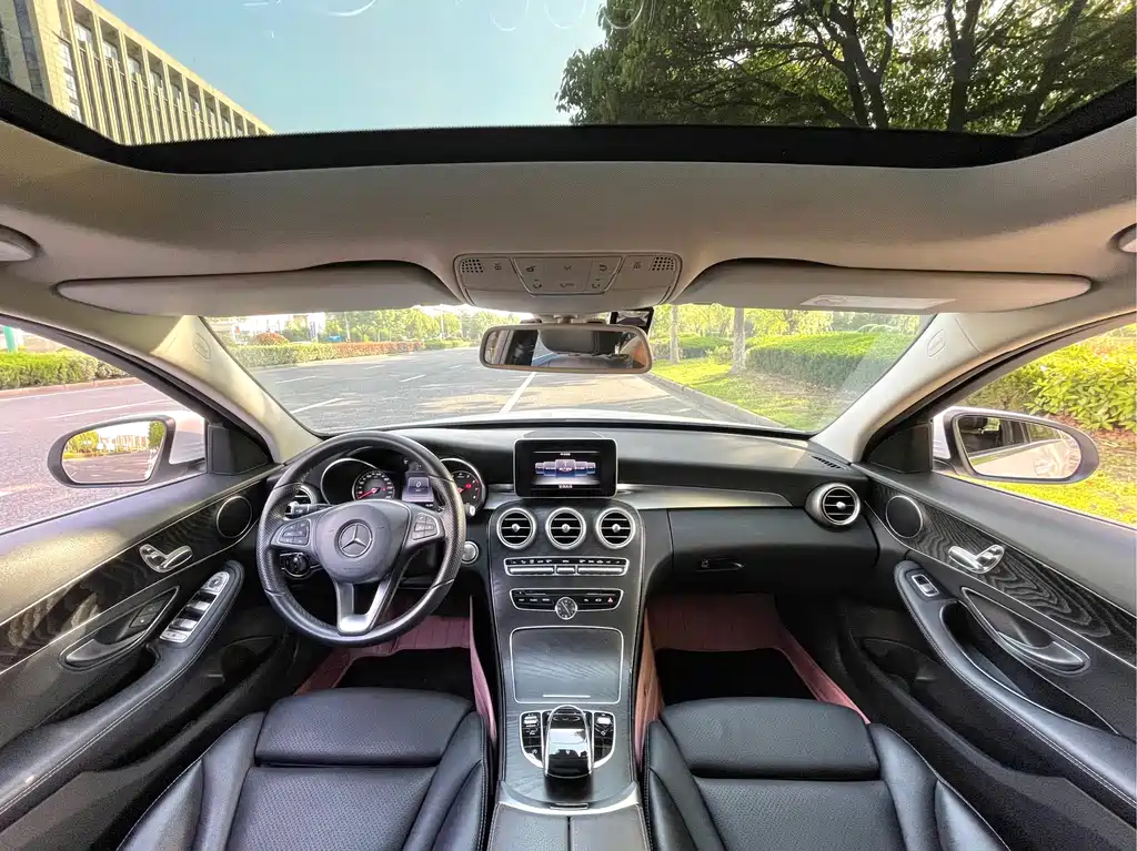 Mercedes-Benz C-Class 2016 — фото 10