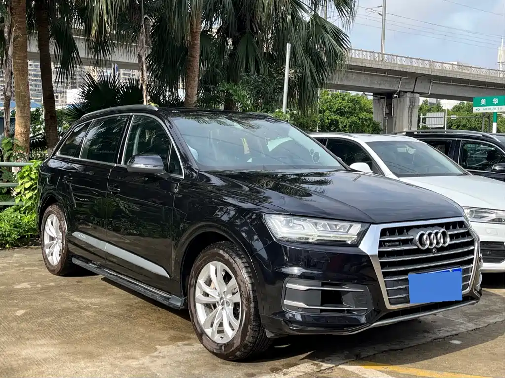 Audi Q7 2019 — фото 3