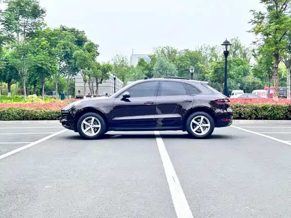 Porsche Macan 2016