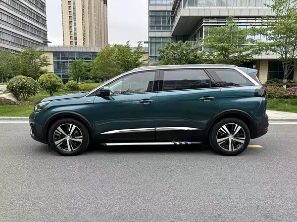 Peugeot 5008 2018