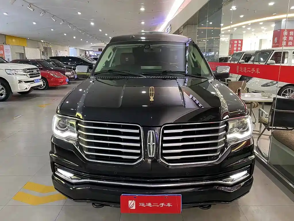 Lincoln Navigator 2016 — фото 1
