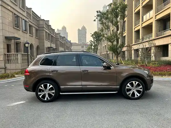 Volkswagen Touareg 2014
