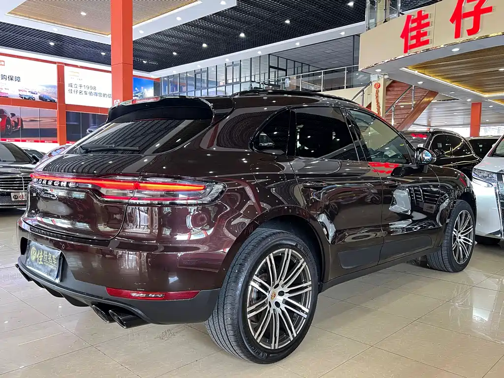 Porsche Macan 2019 — фото 4