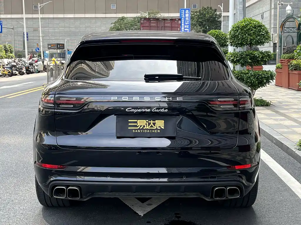 Porsche Cayenne 2020 — фото 5
