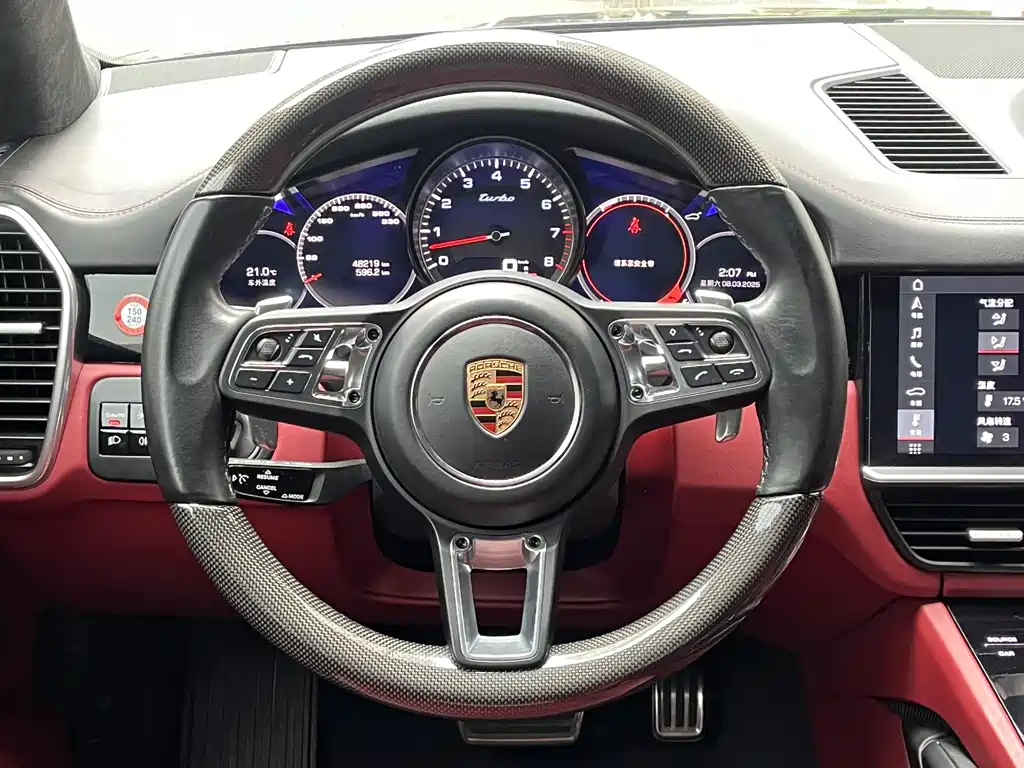 Porsche Cayenne 2020 — фото 14