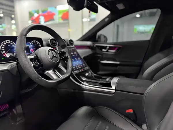 Mercedes-Benz C-Class 2022