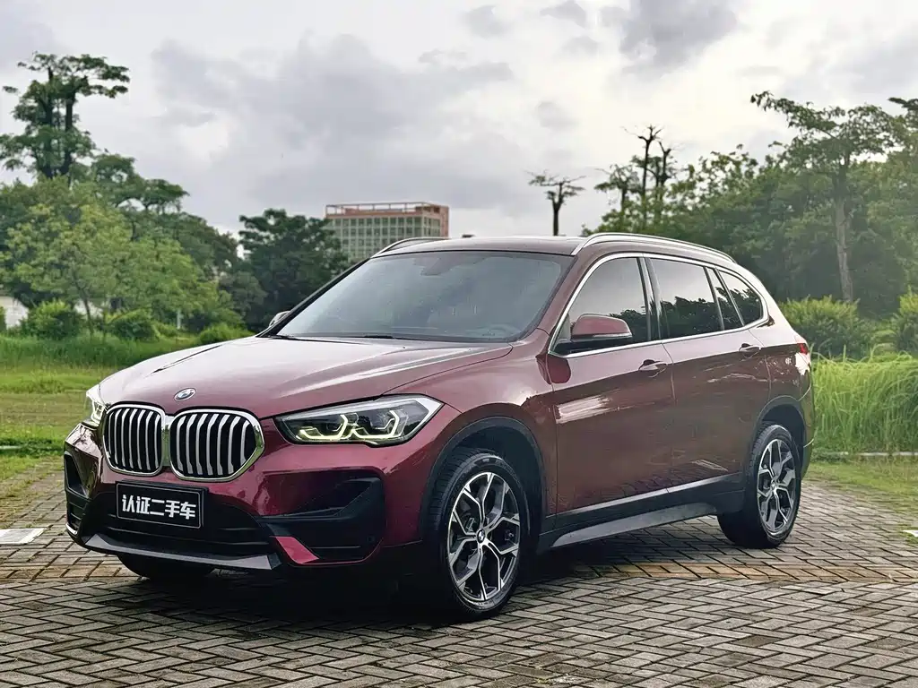 BMW X1 2021 — фото 1
