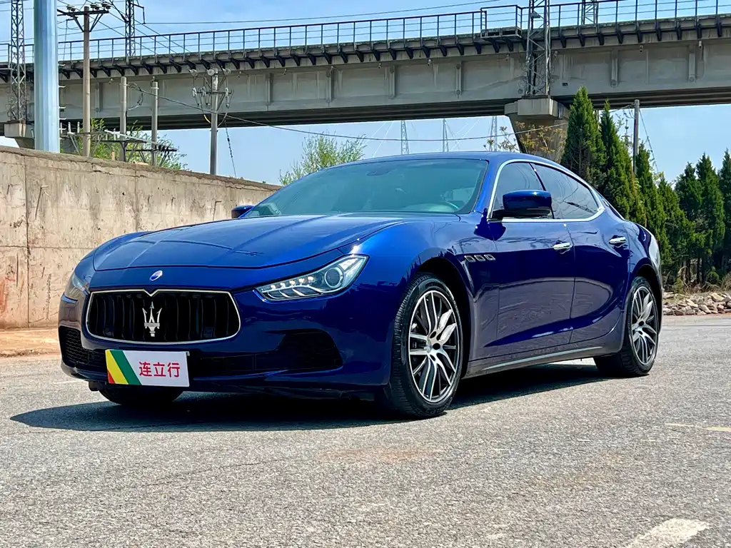 Maserati Ghibli 2015 — фото 1