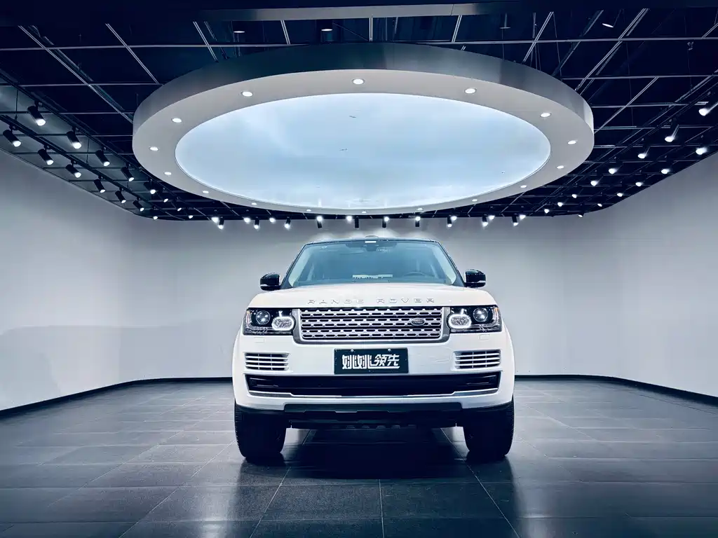 Land Rover Range Rover 2017 — фото 2