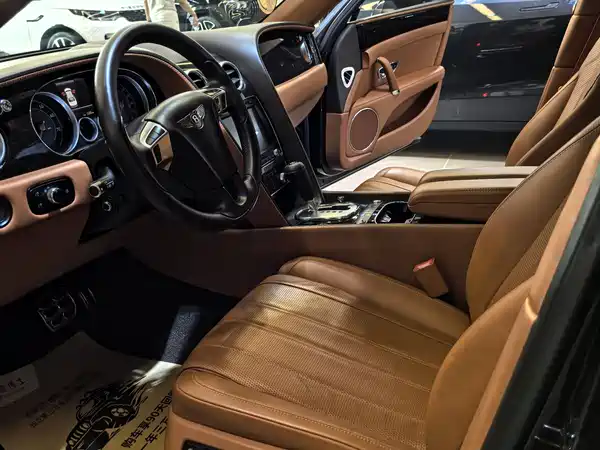 Bentley Flying Spur 2013