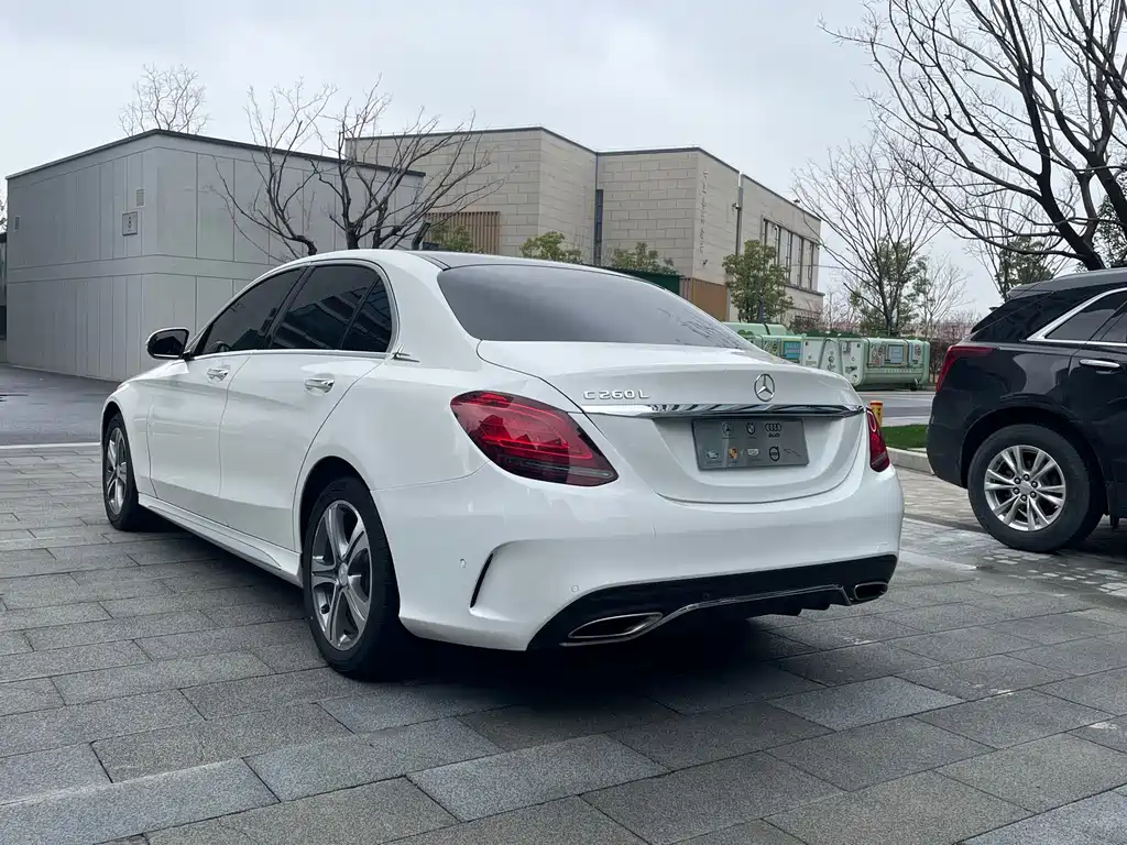 Mercedes-Benz C-Class 2019 — фото 8